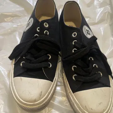 블랙 스니커즈 M 사이즈