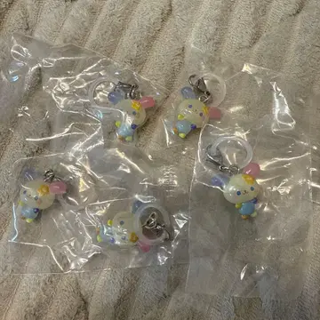 산리오 윳토메지루시 액세서리 우사하나