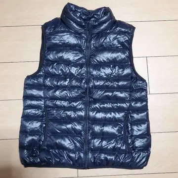 UNIQLO 블랙 다운 베스트 XL 유니클로