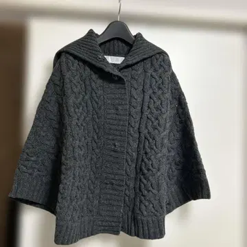 멜로즈 Liesse 다크 그레이 케이블 니트 판초