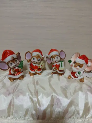 쥐 산타 입상 4개 세트
