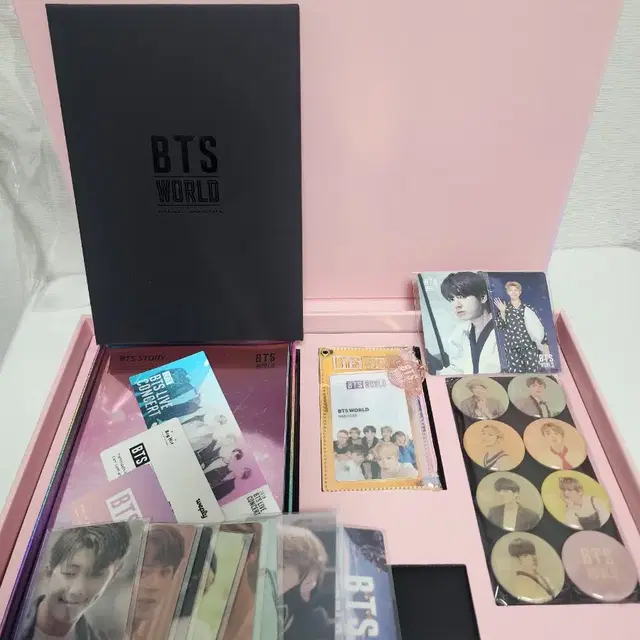 BTS월드 한정판(양면 정국, 잠옷 남준)