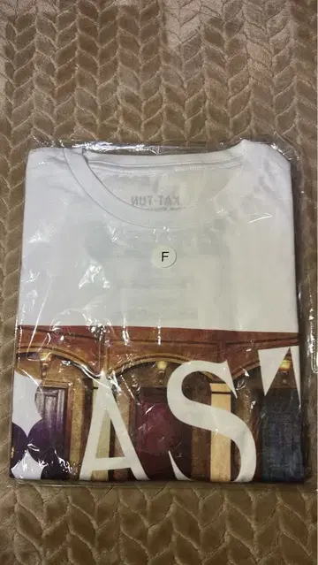 [미개봉 새상품] KAT-TUN CAST 라이브T셔츠 화이트