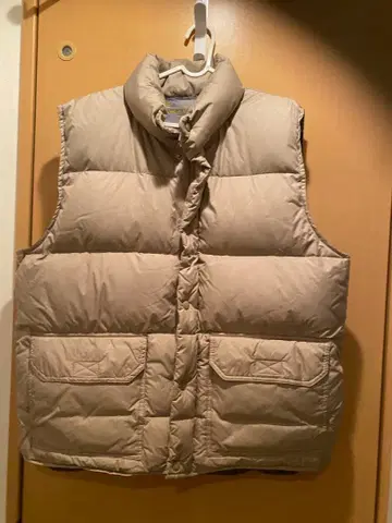 베이지 다운 베스트 2 포켓