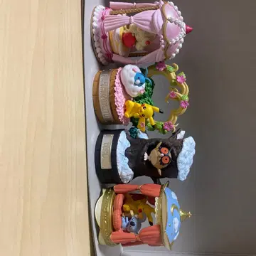 포켓몬 피규어 4개 세트