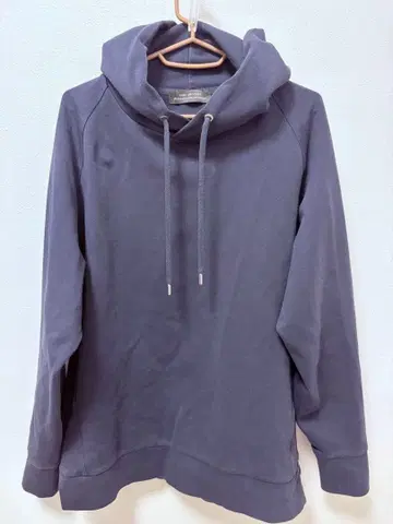 NANO UNIVERSE 네이비 후드티