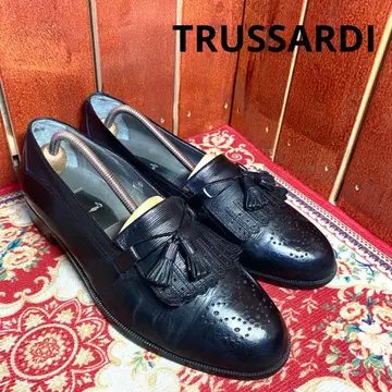 TRUSSARDI 태슬 로퍼 블랙 25.5EE