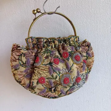 비즈 자수 핸드백 가마구치 입체 자수 꽃 고블랑 직조