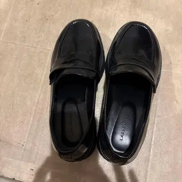 LAGUNAMOON 블랙 로퍼