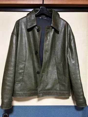올리브색 가죽 자켓 ZARA