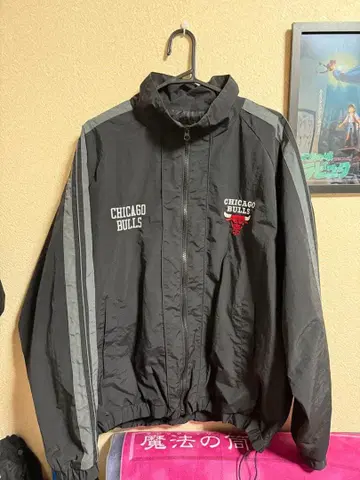 시카고 불스 나일론 자켓 블랙