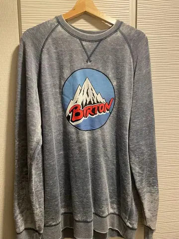 버튼 로고 맨투맨 데미지 가공