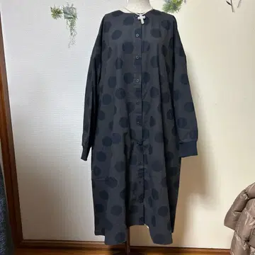 루즈한 사이즈 도트 무늬 원피스