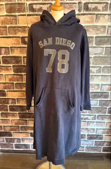 American Fudge 후드 부착 롱 후드티