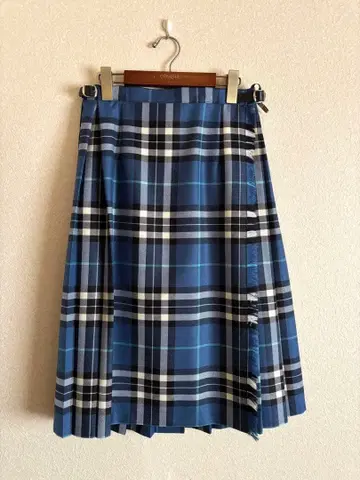 새상품급 오닐 오브 더블린 체크 무늬 플리츠 스커트