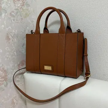 SAMANTHAVEGA 심플 스퀘어 토트