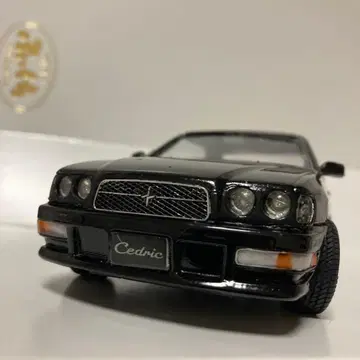 아오시마 닛산 세드릭 Y33 프라모델 완성품 아마추어 제작품