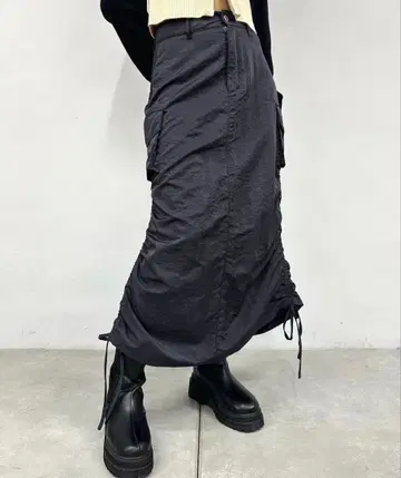 다크 그레이 개더 롱 스커트