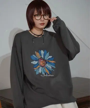 꽃무늬 자수 ATELANE t셔츠 플라워 롱TEE 남성용 여성용