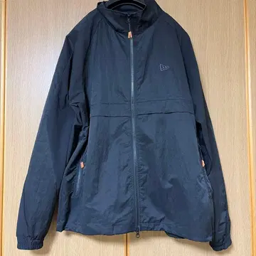 뉴에라 윈드 후디 자켓 블랙 골프 L 사이즈