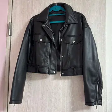 ZARA 라이더 자켓 가죽