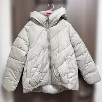 라이트 그레이 퀼팅 충전솜 코트