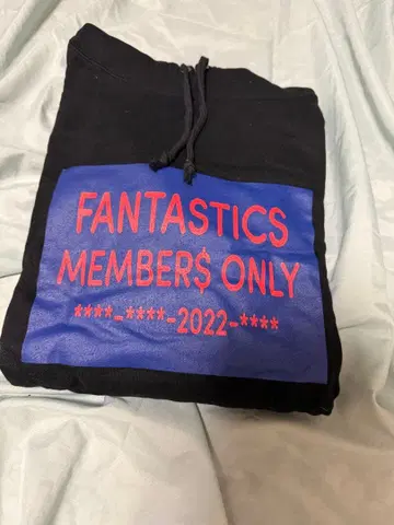 FANTASTICS MEMBER ONLY 후디 L 사이즈