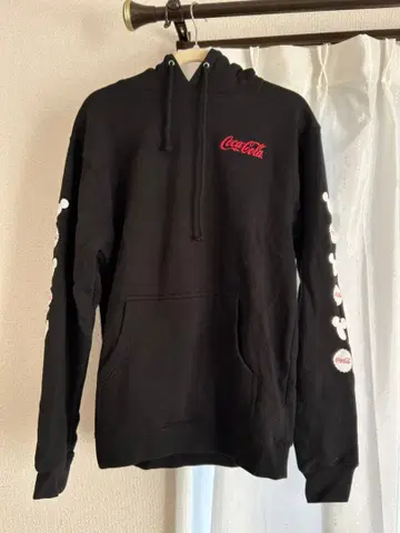 디즈니 코카콜라 콜라보 후드티