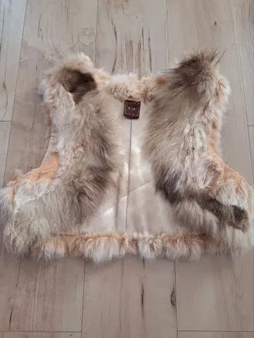 A.I.C. 토끼 라쿤 퍼 베스트