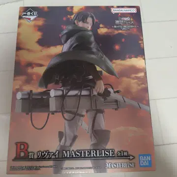 리바이 MASTERLISE 피규어와 스트랩 세트