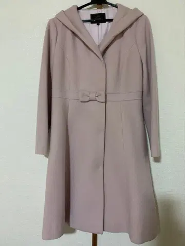 TOCCA 후드 부착 핑크 A라인 롱 코트