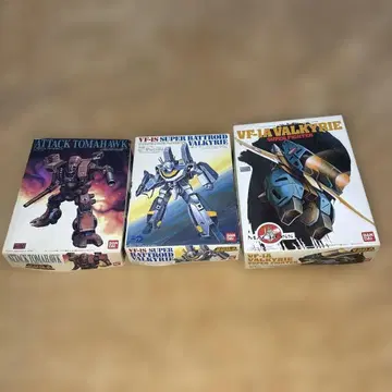 마크로스 미조립 로봇 프라모델 3체 세트