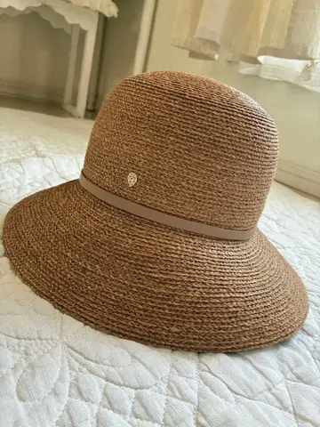 헬렌 카민스키 밀짚모자