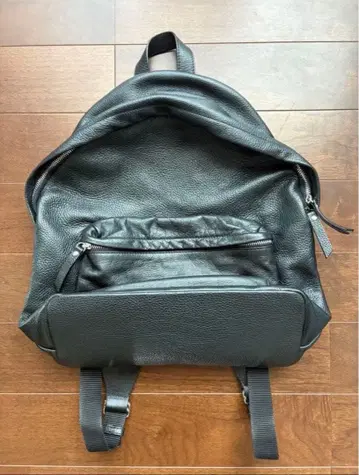 새상품급 가죽 블랙 가죽 럭색/백팩