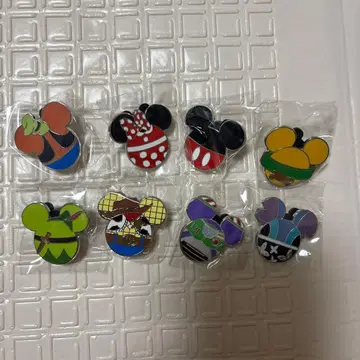디즈니 핀 배지 8개 세트