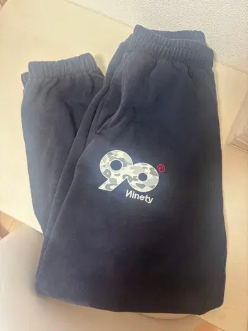 9090 로고 스웨트 팬츠 네이비