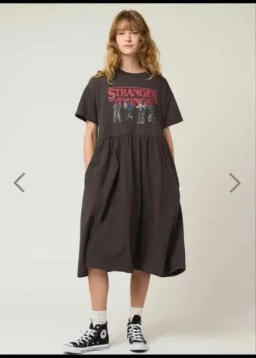그라니프 STRANGER THINGS 원피스 택 없음 새상품 S 사이즈
