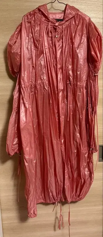 BLINDNESS 셔링 레인코트