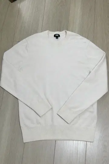UNIQLO 캐시미어 크루넥 스웨터