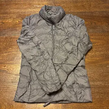[ 새상품급 ] UNIQLO 울트라 라이트 다운 M 사이즈
