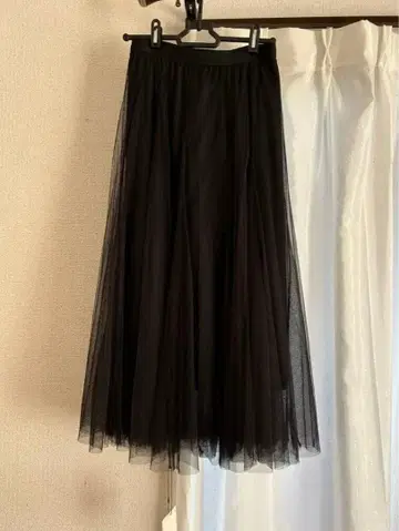 [ 미사용 ] 블랙 튤 플레어 스커트