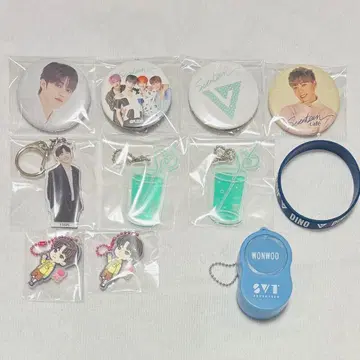 SEVENTEEN 캔뱃지 키링 러버 밴드 묶음 판매