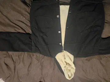 블랙 자켓 속기모