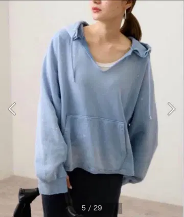 프레임워크 맨투맨 후드티 데님 라이트 데미지 맨투맨