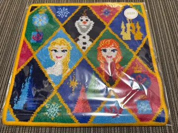 미개봉 새상품 FEILER 페이러 웜 허그! 대형 손수건 안나 눈의 여왕