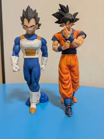 드래곤볼 출진 손오공 베지터 피규어 2체 세트