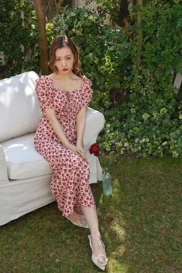 rosy luce TULIP SQUARE NECK DRESS