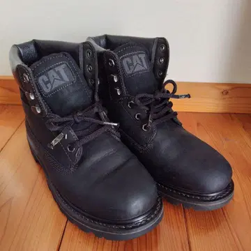 캐터필러 워크 부츠 블랙 26cm