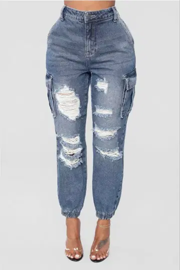 FashionNova 데미지 가공 청바지