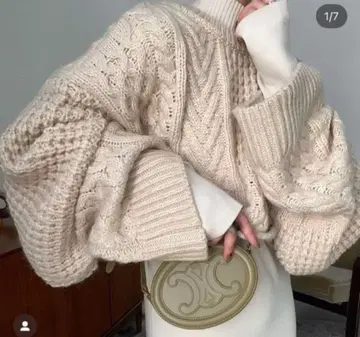 CFT. sloth short aran 니트 나마케모노니트